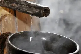 李立群喝酒照片引热议，网友直呼看得过瘾，行家：真喝酒这样选图片