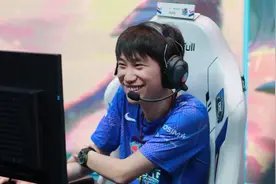 新一爆料：Doinb不可能去TES！Uzi的合同很复杂图片