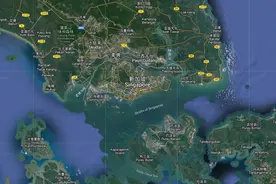 新加坡，作为东方十字路口，手握海上生命线马六甲海峡图片