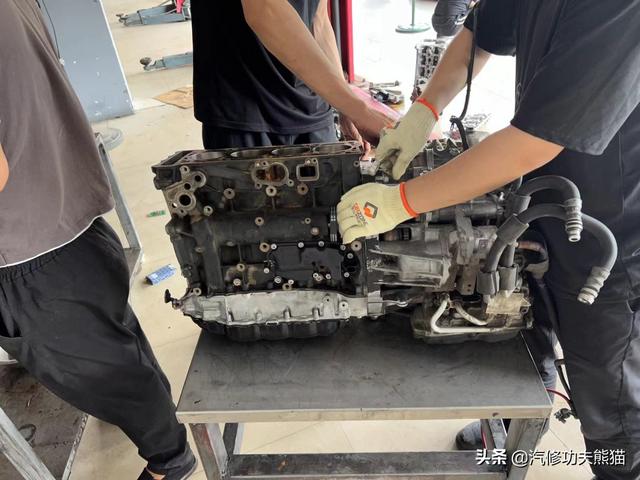 大众途观烧机油，德国工程师的设计缺陷由我们中国工匠来解决