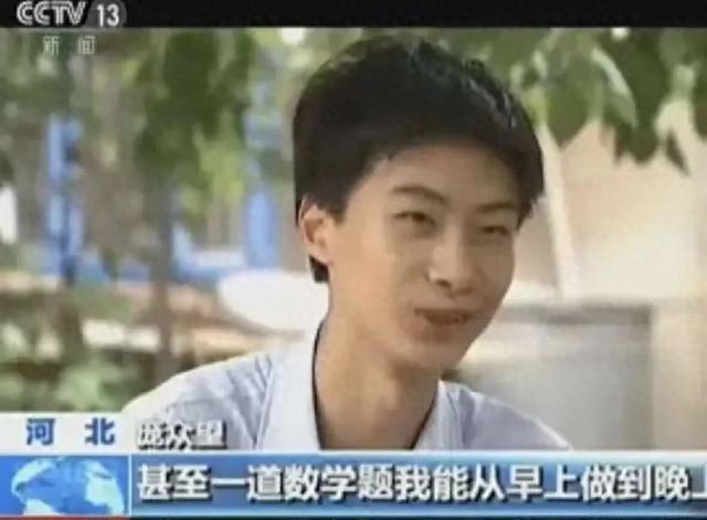 张雪峰被骂上热搜，文科果真不值一读吗？