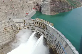 乌东德水电站：1天发电1亿多度，全坝控温，技术不输三峡大坝？图片