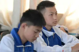 初中生在班里排多少名，才有机会上高中？一位资深班主任说出答案图片