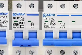 空气开关上的数字符号都表示什么含义？很多电气人员都是云里有雾图片