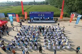 第九届黄淮海玉米新品种地展博览会在郑州成功举办图片