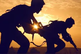 军人休假天数、探亲路费详情图片