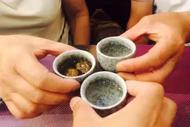 连续30天，每天喝一杯白酒，身体会有什么变化？好还是坏？图片