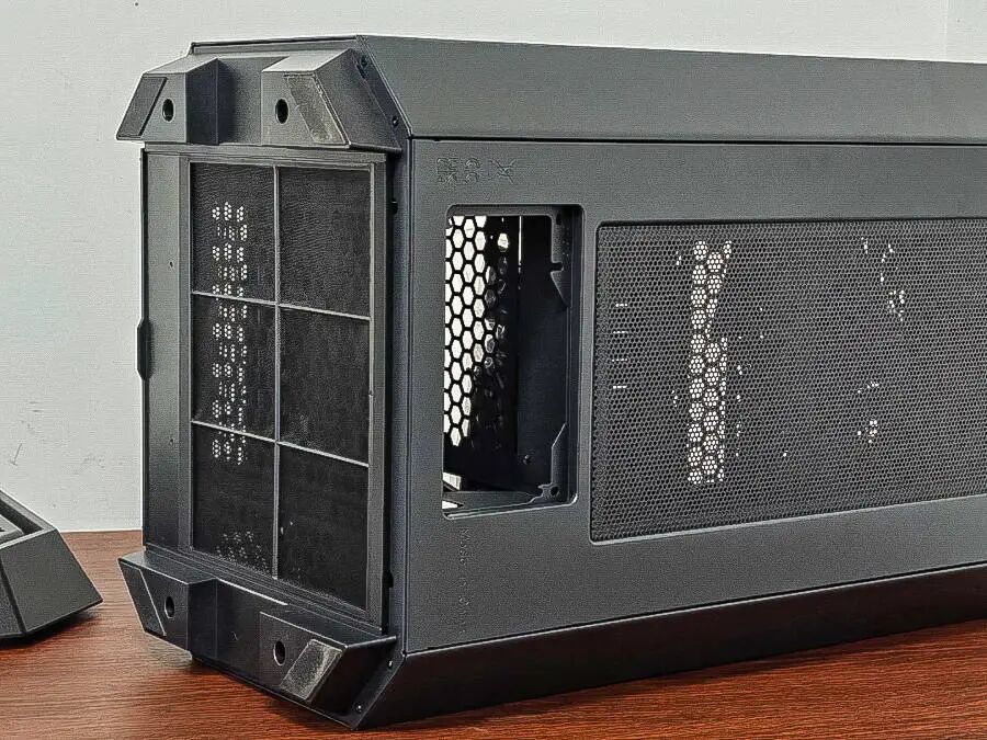 1000出头,新装的TT主机真的很帅,这才是男孩子第一台海景房主机