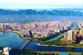 正说湖北——房县：一部诗、一壶酒、一个谜图片
