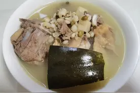 今日大暑，应季而食！冬瓜薏米茯苓老鸭汤，解暑祛湿，利水消肿图片
