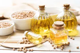 什么油不健康？大豆油？医生提醒：真正对人体有害的是这3种油图片