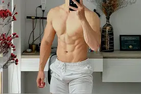 练大肌肉≠吸引力加倍！女生喜欢的肌肉身材，其实和你想的不一样图片