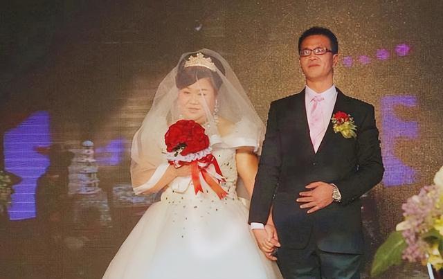 唐功红奥运会上舍命一搏成好汉退役后低调生存却已未老头先白