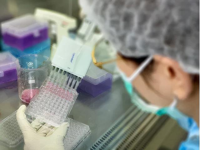 “抗老圣手”不止玻尿酸，千亿级活性肽市场添猛将