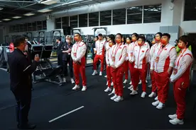 别开生面的互动——记内地奥运冠军与香港体院精英运动员的交流图片