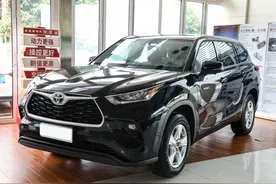 广丰油混旗舰大7座SUV！汉兰达限时优惠2万，推出2023款PLUS版图片