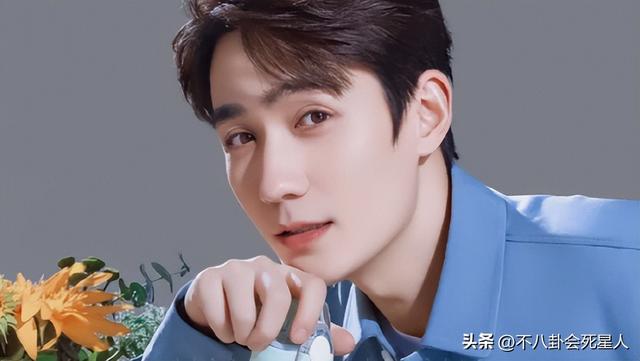 以为是神颜男星，实则身材五五分、干瘦羸弱，感觉自己被骗了