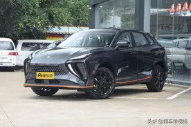 新车｜12.99万元起/配置升级 新款风行雷霆上市 选它还是元PLUS？图片