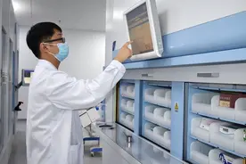 县人民医院智慧药房项目图片