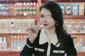 晓庄学院事件女主角被曝光，生活照端庄又美丽，难怪领导把持不住图片