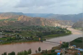 彩虹腾飞，天堑变通途——靖远平堡黄河吊桥建设掠影图片