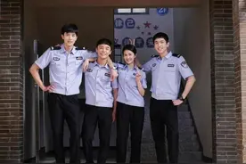 《回廊亭》今晚播出！张新成新发型成亮点，39岁邓家佳美出新高度图片