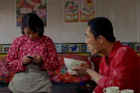 只有中国人才能看懂的电影，为给弟弟娶媳妇，800元入赘寡妇家图片