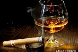 烟瘾、酒瘾、色瘾，哪一个更伤身？建议50岁以上的人看看图片