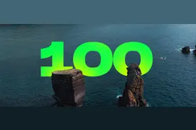 一页PPT放100张图片，这样排版也太炫酷了吧图片