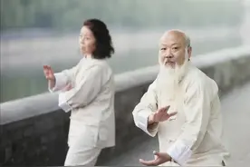 男性若是过了50岁，还能轻松完成这4件事，恭喜你身体素质还不错!图片