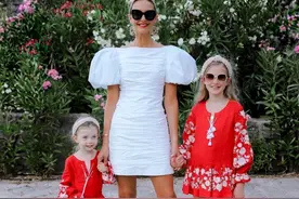 英国ins时尚博主高衣品母女装 亲子搭配上体现出自己的穿搭功力图片