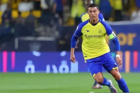 沙特联-C罗错失空门，利雅得胜利超长补时进球，3-1逆转副班长图片