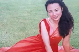 43年后，再看赵静和丹宁军的婚姻，才明白嫁给军人丈夫有多幸福图片