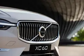 车辆停太久，需要找人“搭电”？沃尔沃车主一个电话搞定图片