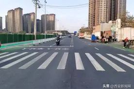 枣园北路铁路道口拓宽改造工程完工图片