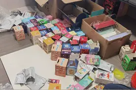 已婚女孩一年半花光30多万积蓄抽盲盒，曾一上午连抽137次难戒断图片