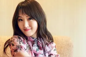 杨钰莹高清性感写真图片
