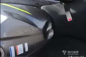 摩托车油箱凹陷的原因到底是啥？当真是因为我长了两颗钢弹？图片