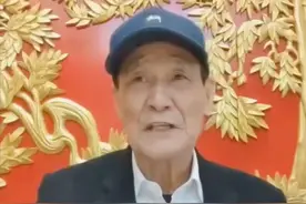 78岁陈惠敏过年回广州祭祖，离乡70年感触颇深，乡亲舞龙舞狮迎接图片