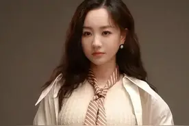 43岁杨蓉现状，不恋爱，不结婚，近照珠圆玉润图片