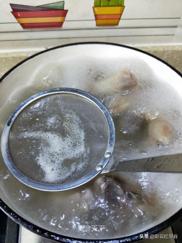 石斛花旗参花胶鸡汤的做法大全 2026年花胶石斛花旗参炖鸡汤做法 石斛花旗参花胶鸡汤的做法大全 2026年花胶石斛花旗参炖鸡汤做法