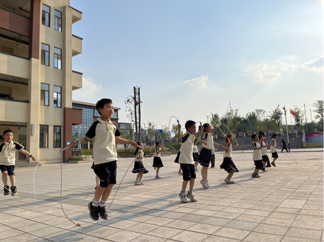 四川省民生研究会新媒体中心-官网