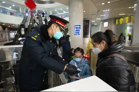 儿童如何购买火车票？最新政策热点问题解答来了！图片