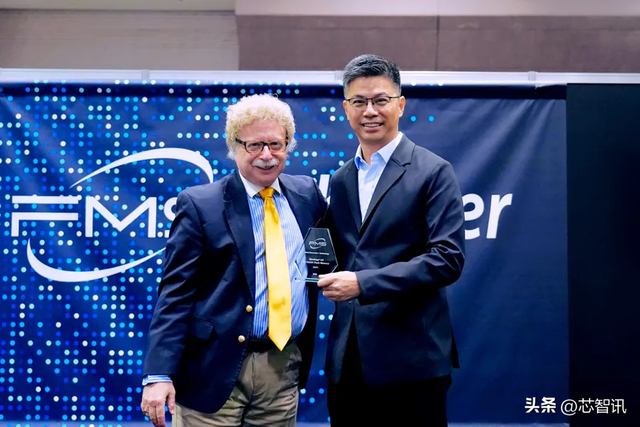 长江存储晶栈®Xtacking®4.0荣获FMS 2025最具创新存储技术奖