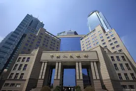 亲人意外离世，律师教你如何简便、全面查询已故亲人的全部财产图片