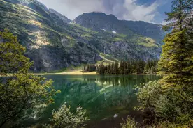 女人开始暗恋你，不会叫你哥，多半会用这3种方式称呼你图片