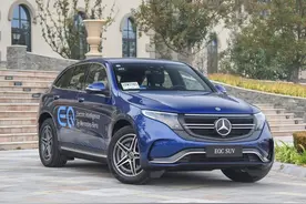 销量惨淡、频遭投诉，奔驰或将放弃油改电的EQ品牌图片