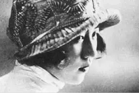 中国最大女汉奸川岛芳子，17岁遭日本养父奸污，之后却为日本卖命图片
