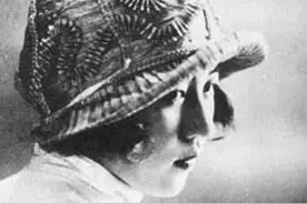 中国最大女汉奸川岛芳子，17岁遭日本养父奸污，之后却为日本卖命图片
