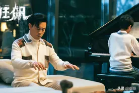 《狂飙》成撞脸现场，李一桐神似白鹿，唐小龙和过山峰观众分不清图片